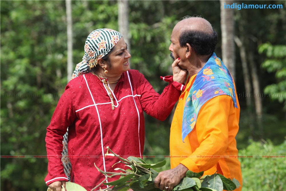Kudumbasree Travels Movie hd photo