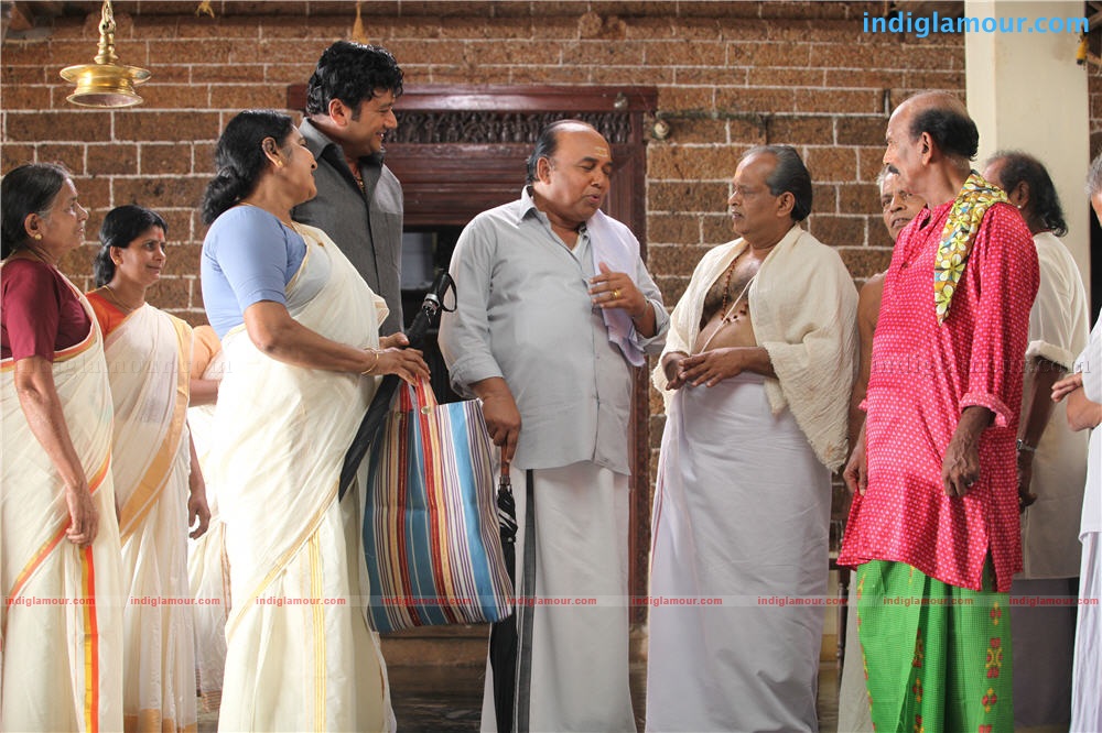 Kudumbasree Travels Movie hd photo