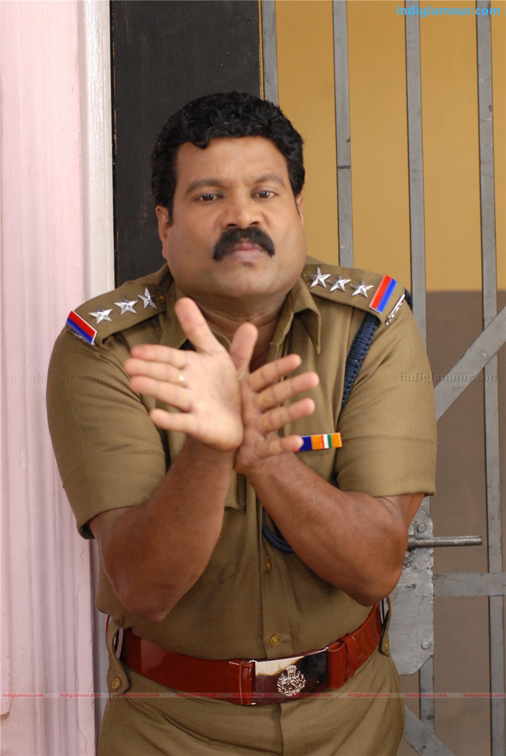 Oru Small Family Movie hd photo