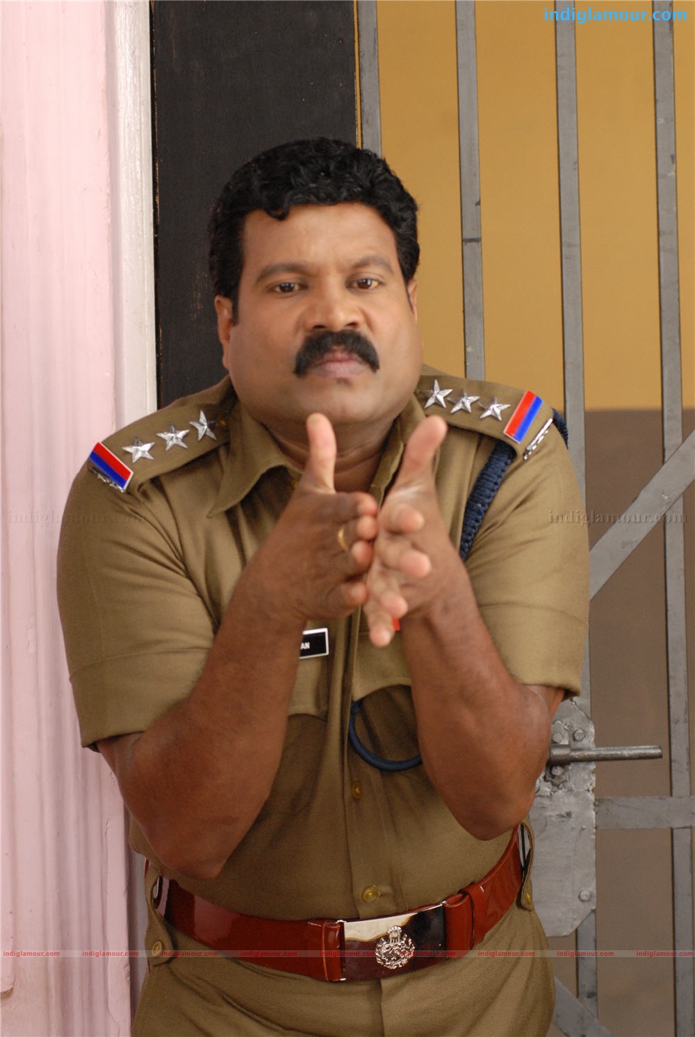 Oru Small Family Movie hd photo