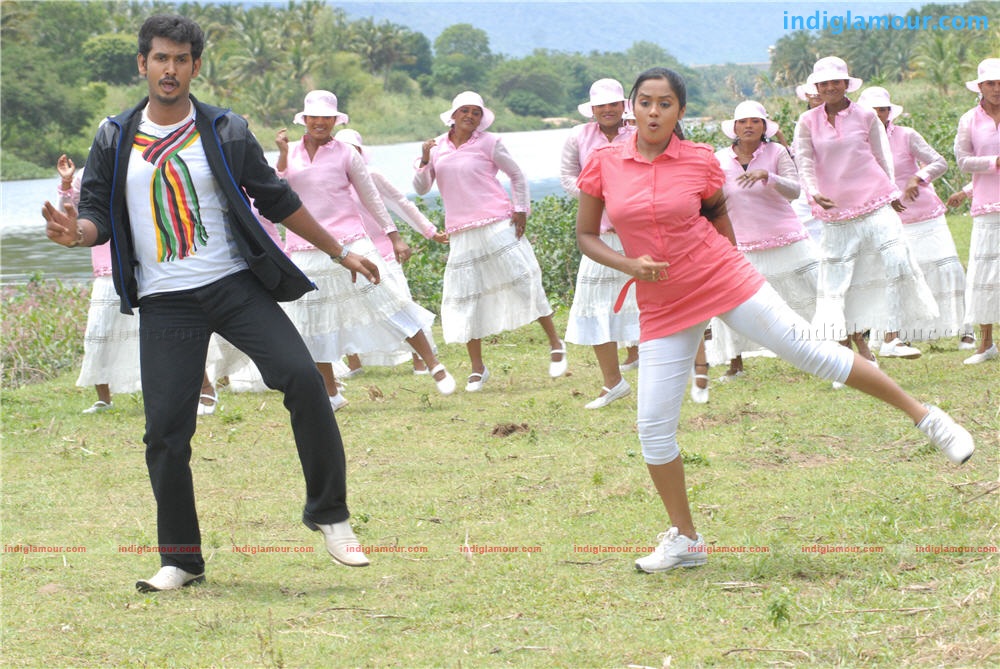 Oru Small Family Movie hd photo
