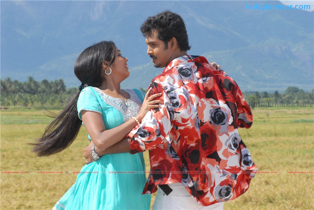Oru Small Family Movie hd photo