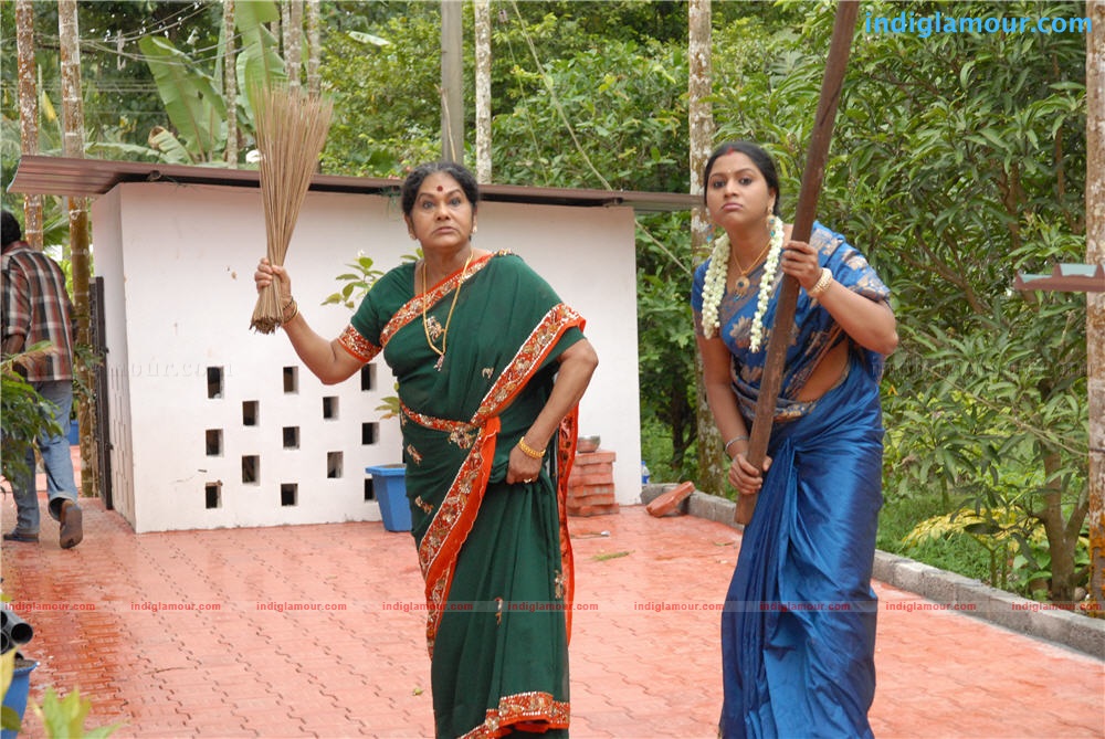Oru Small Family Movie hd photo