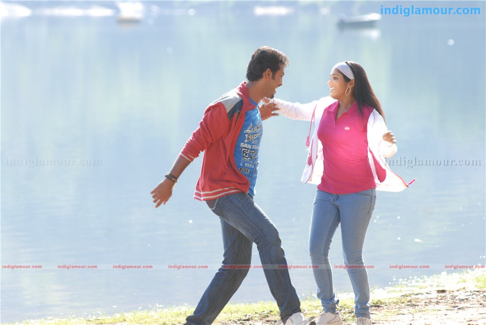 Oru Small Family Movie hd photo