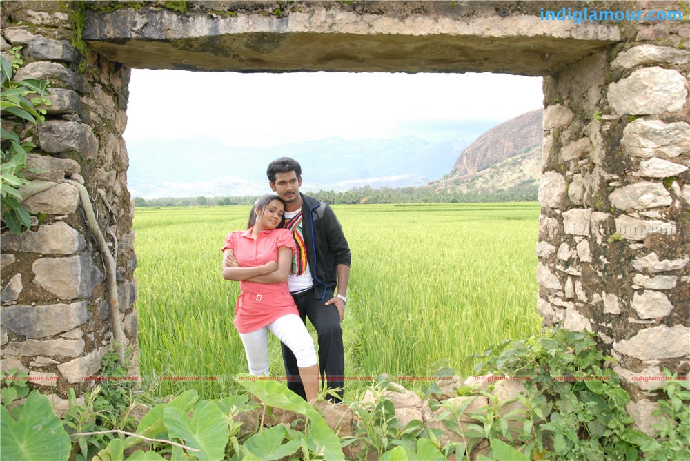 Oru Small Family Movie hd photo