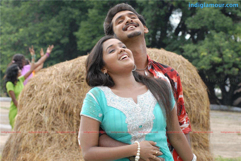Oru Small Family Movie hd photo