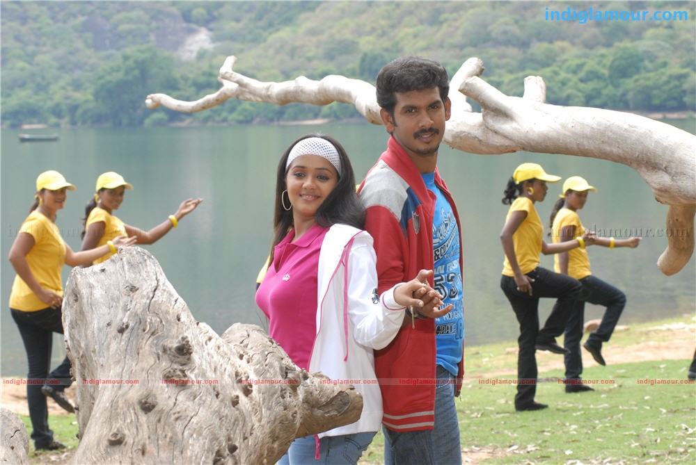 Oru Small Family Movie hd photo