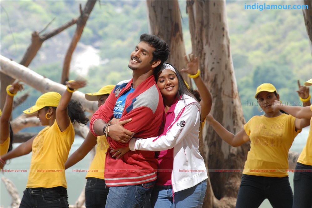 Oru Small Family Movie hd photo