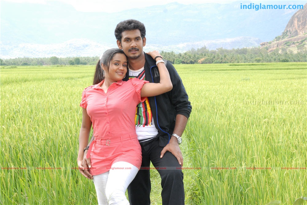 Oru Small Family Movie hd photo