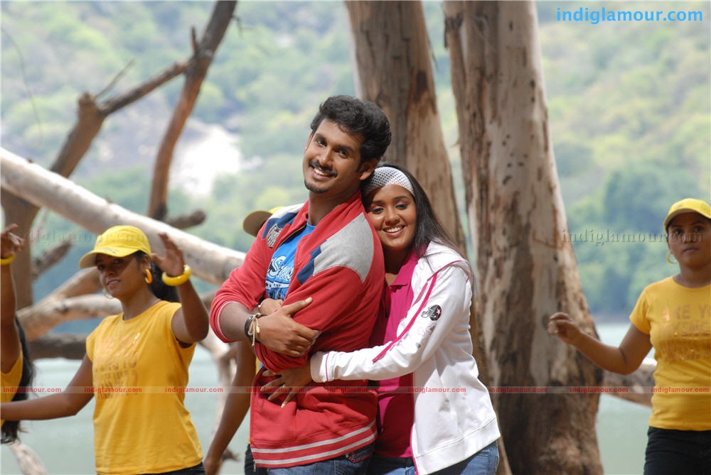 Oru Small Family Movie hd photo