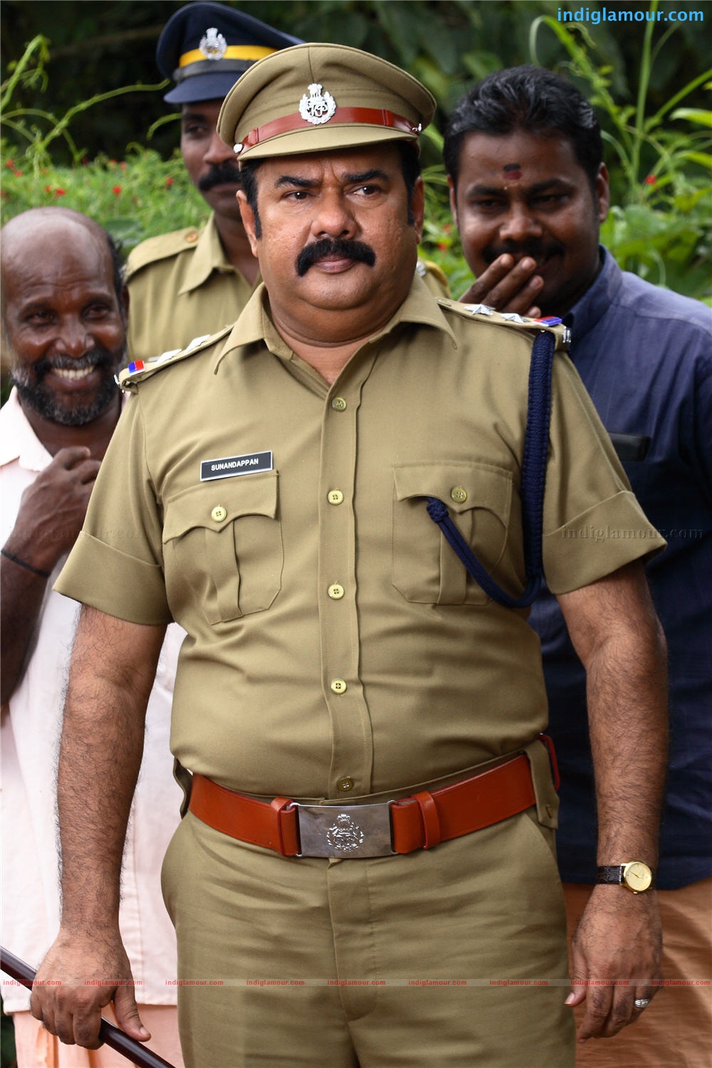 Elsamma Enna Aankutty Movie hd photo