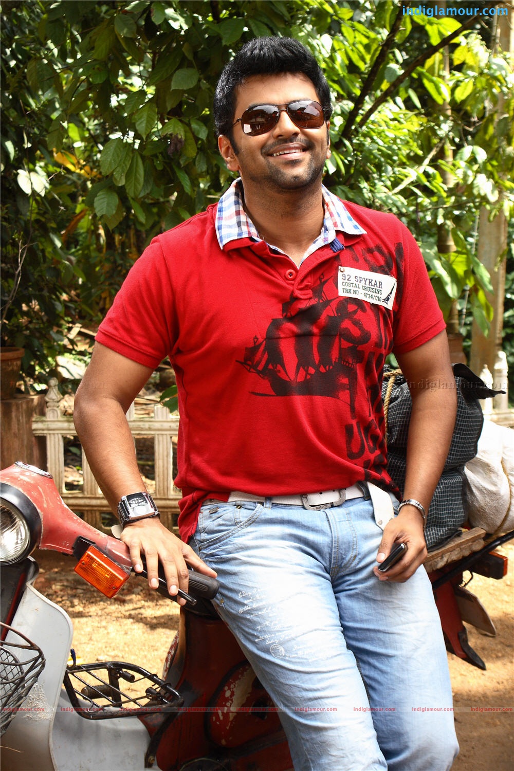 Elsamma Enna Aankutty Movie hd photo