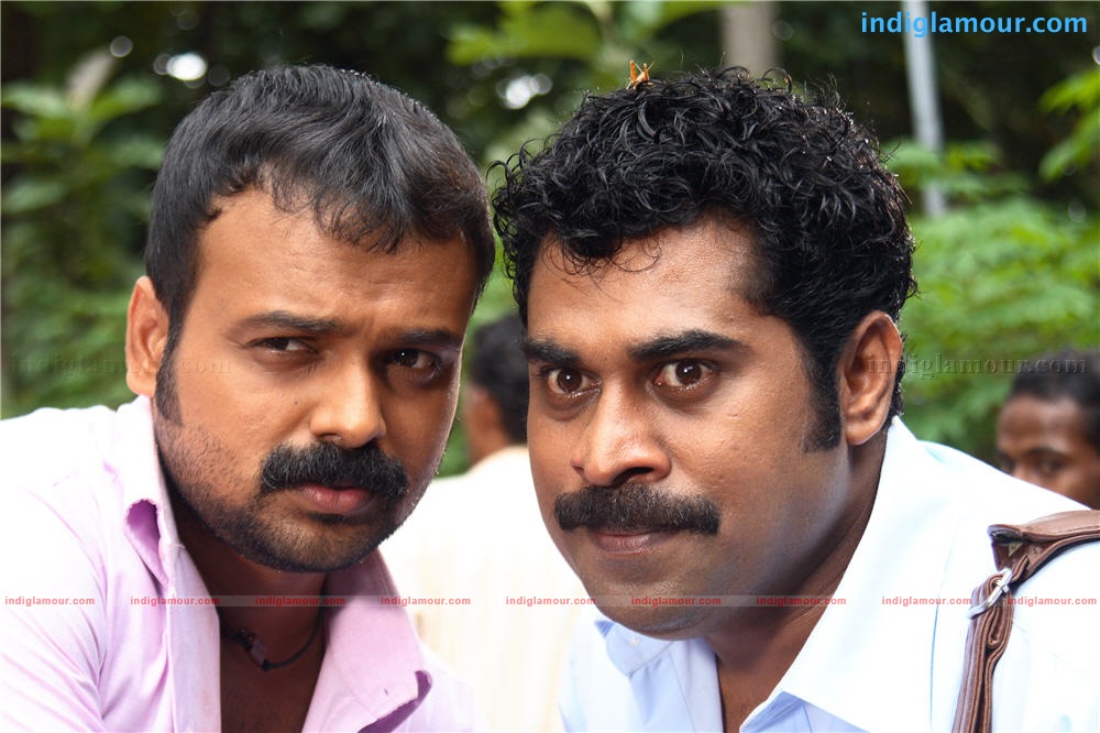 Elsamma Enna Aankutty Movie hd photo