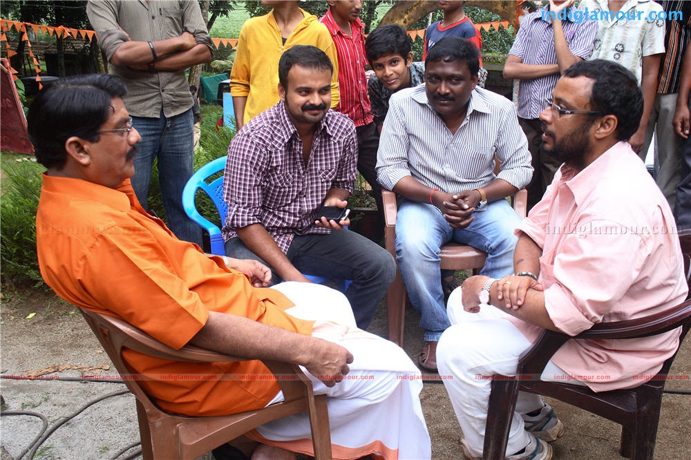 Elsamma Enna Aankutty Movie hd photo