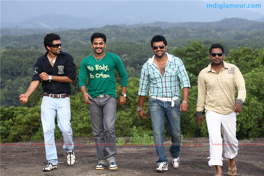 Elsamma Enna Aankutty Movie hd photo