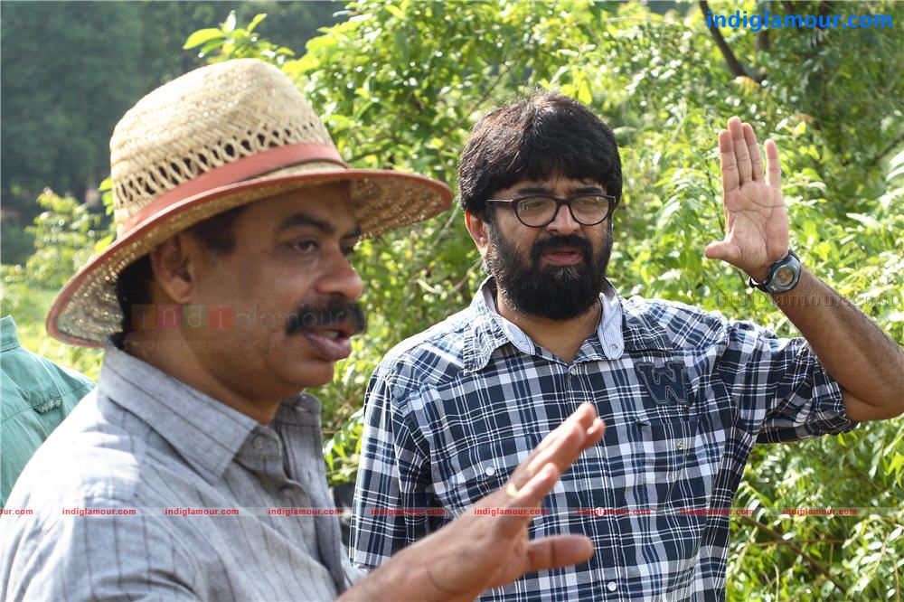 Ammukutty Ammayude Ajayan Movie hd photo