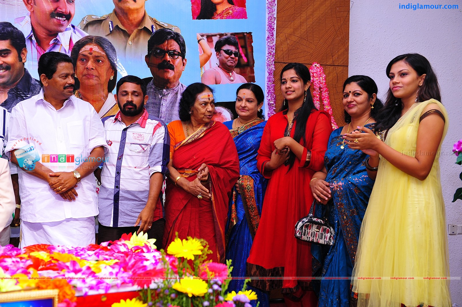 Lakshmi Vilasam Ranuka makan Raghuraman Movie hd photo