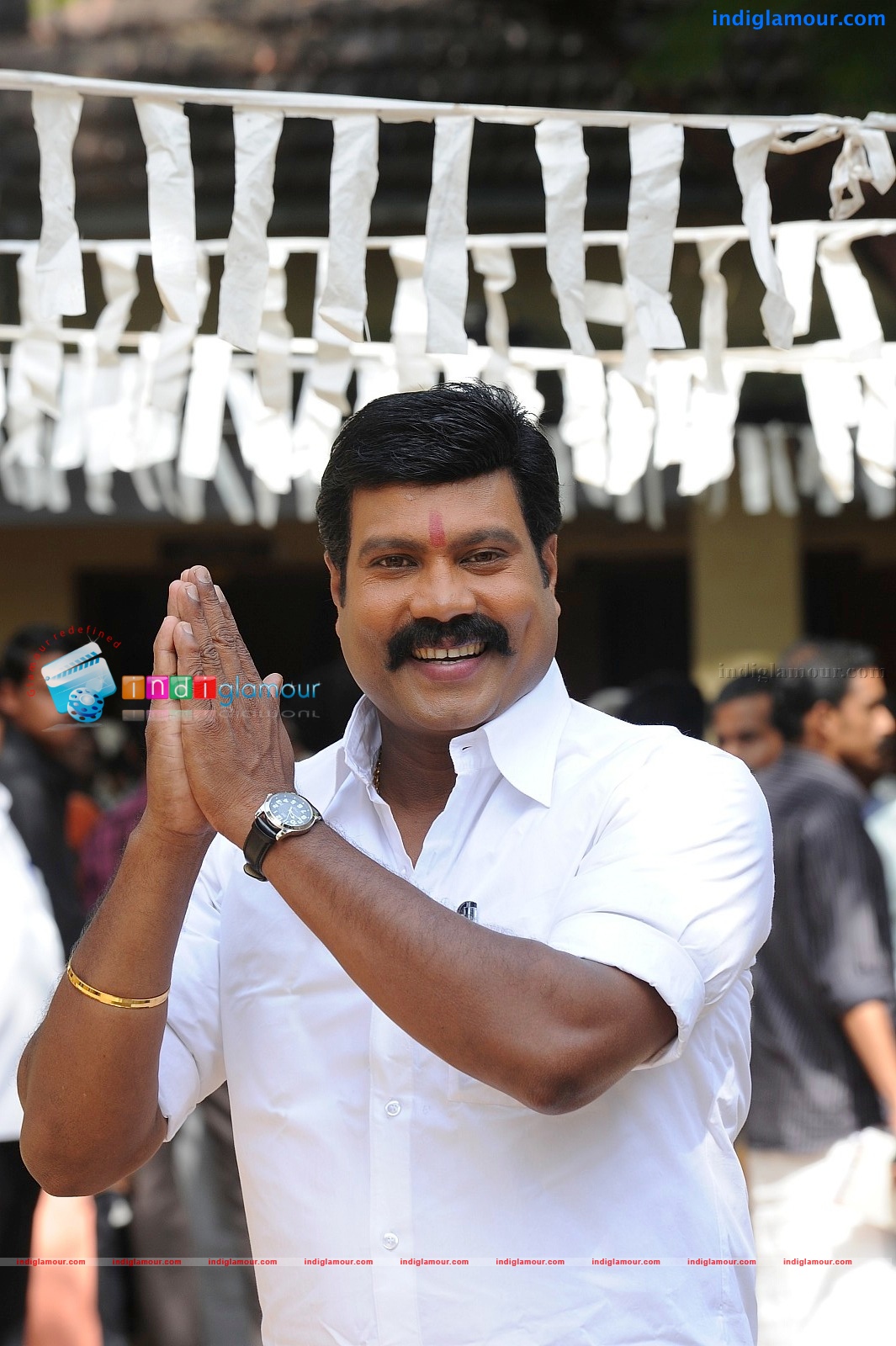 Oru Kudumba Chitram Movie hd photo
