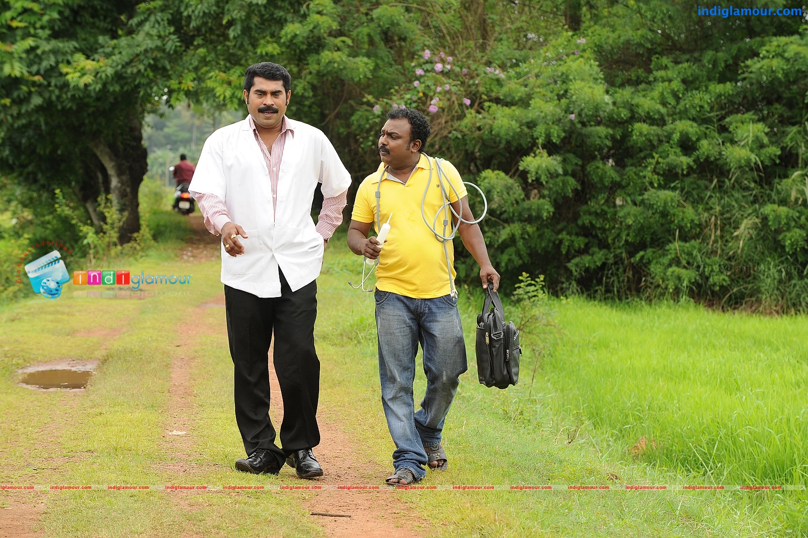 Oru Kudumba Chitram Movie hd photo