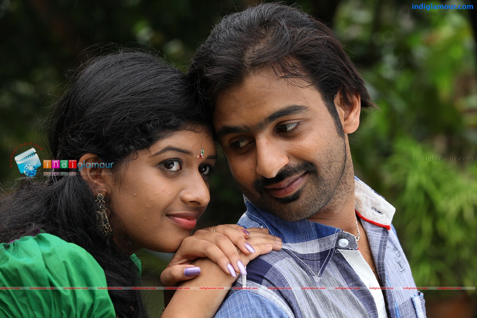Oru Kudumba Chitram Movie hd photo