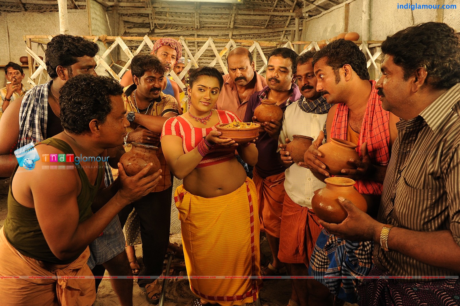Oru Kudumba Chitram Movie hd photo