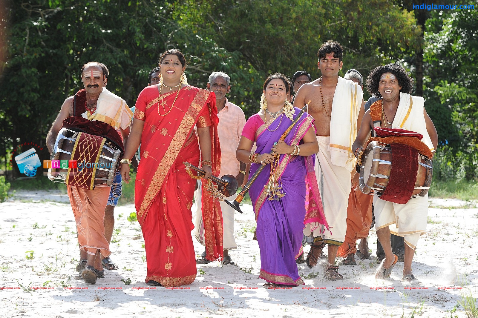 Oru Kudumba Chitram Movie hd photo
