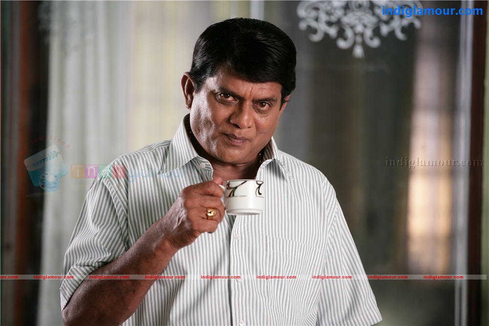 Njanum Ente Familyum Movie hd photo