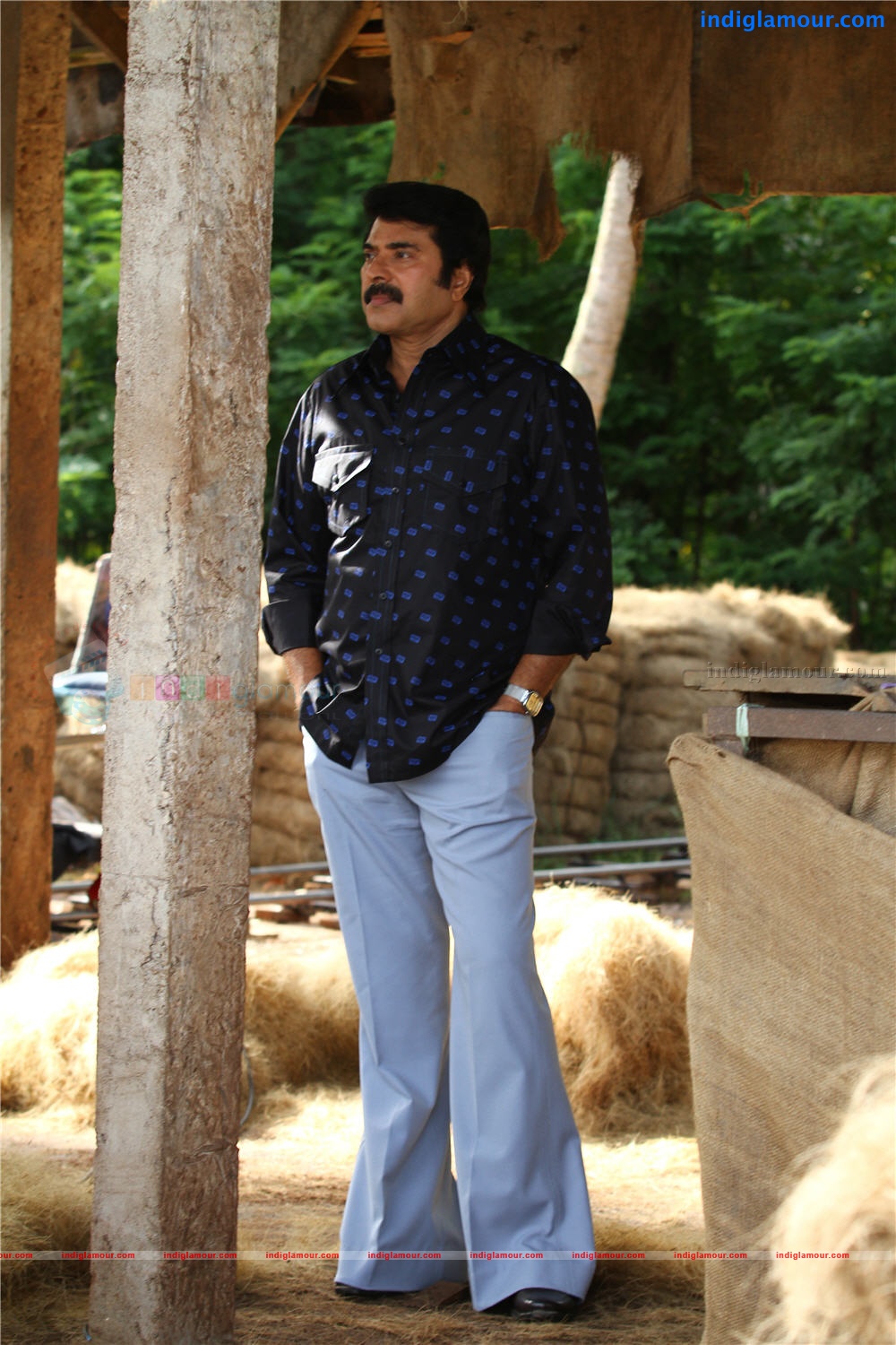 Venicile Vyapari Movie hd photo