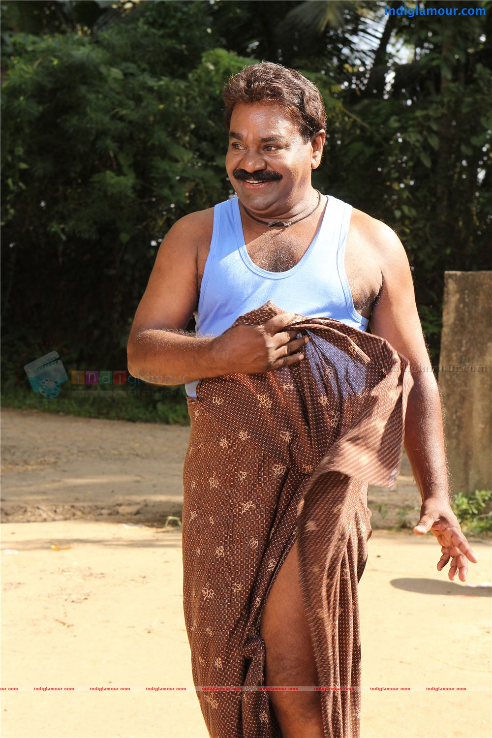 doctor innocent annu Movie hd photo