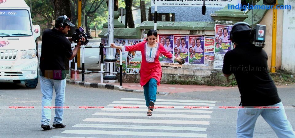 Thalsamayam Oru Penkutty Movie hd photo