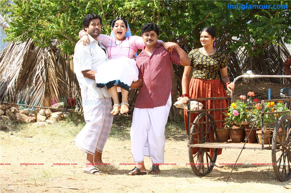 vellaripravinte changathi Movie hd photo