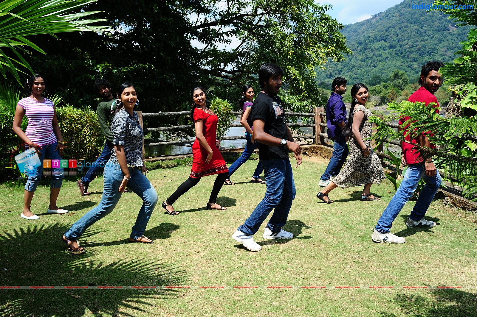 Foot Steps Forward Movie hd photo