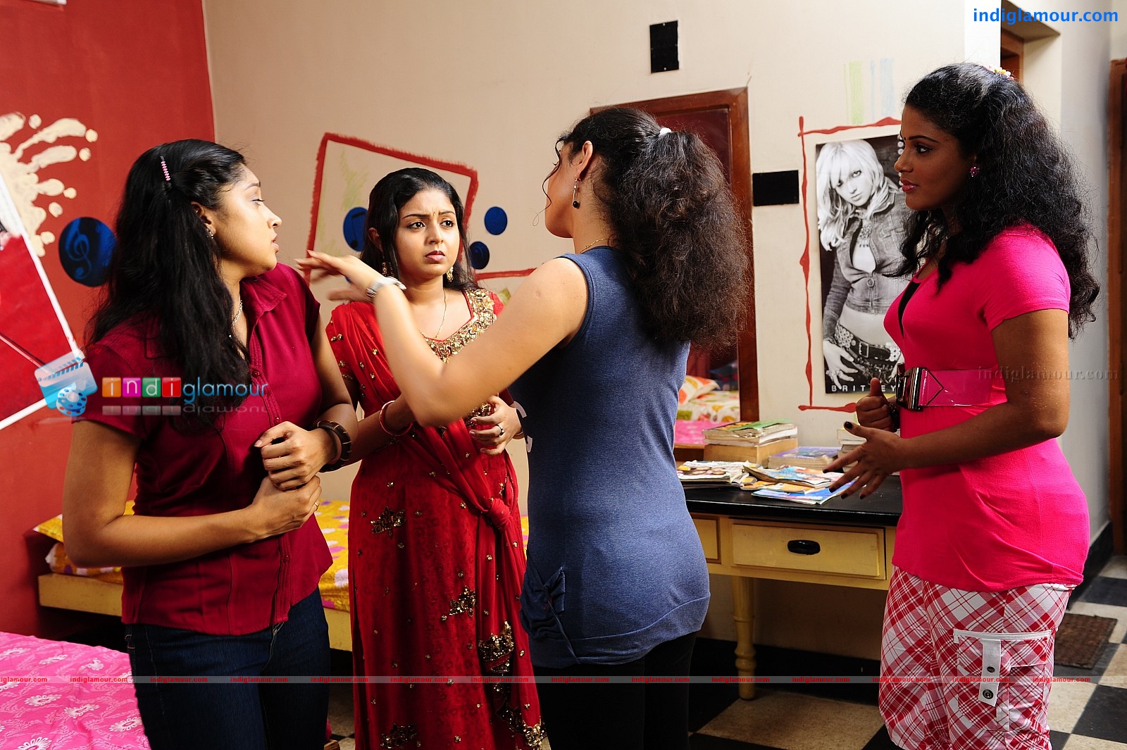 Foot Steps Forward Movie hd photo