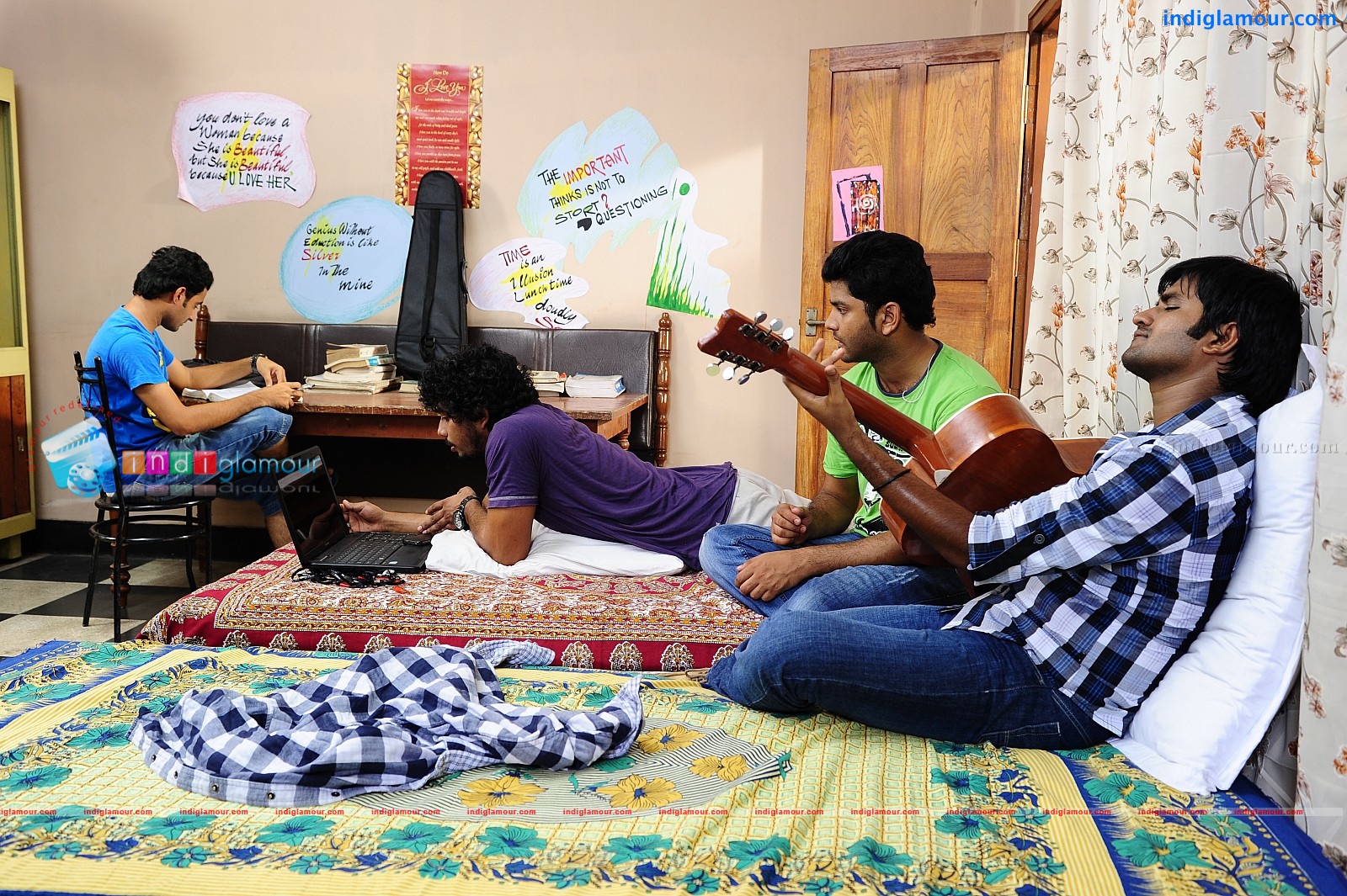 Foot Steps Forward Movie hd photo
