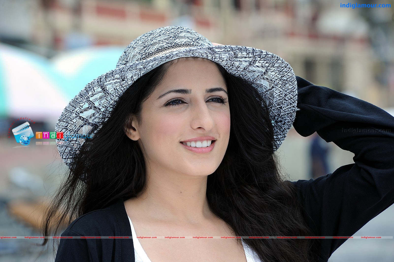 White And Black Movie hd photo