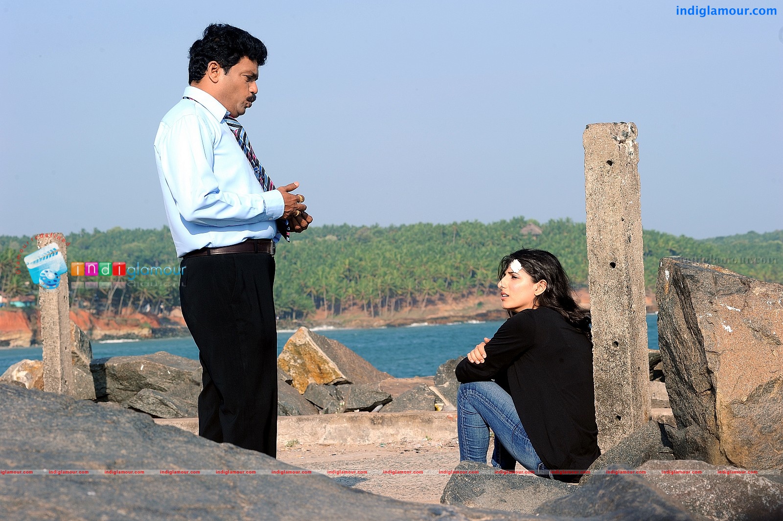 White And Black Movie hd photo