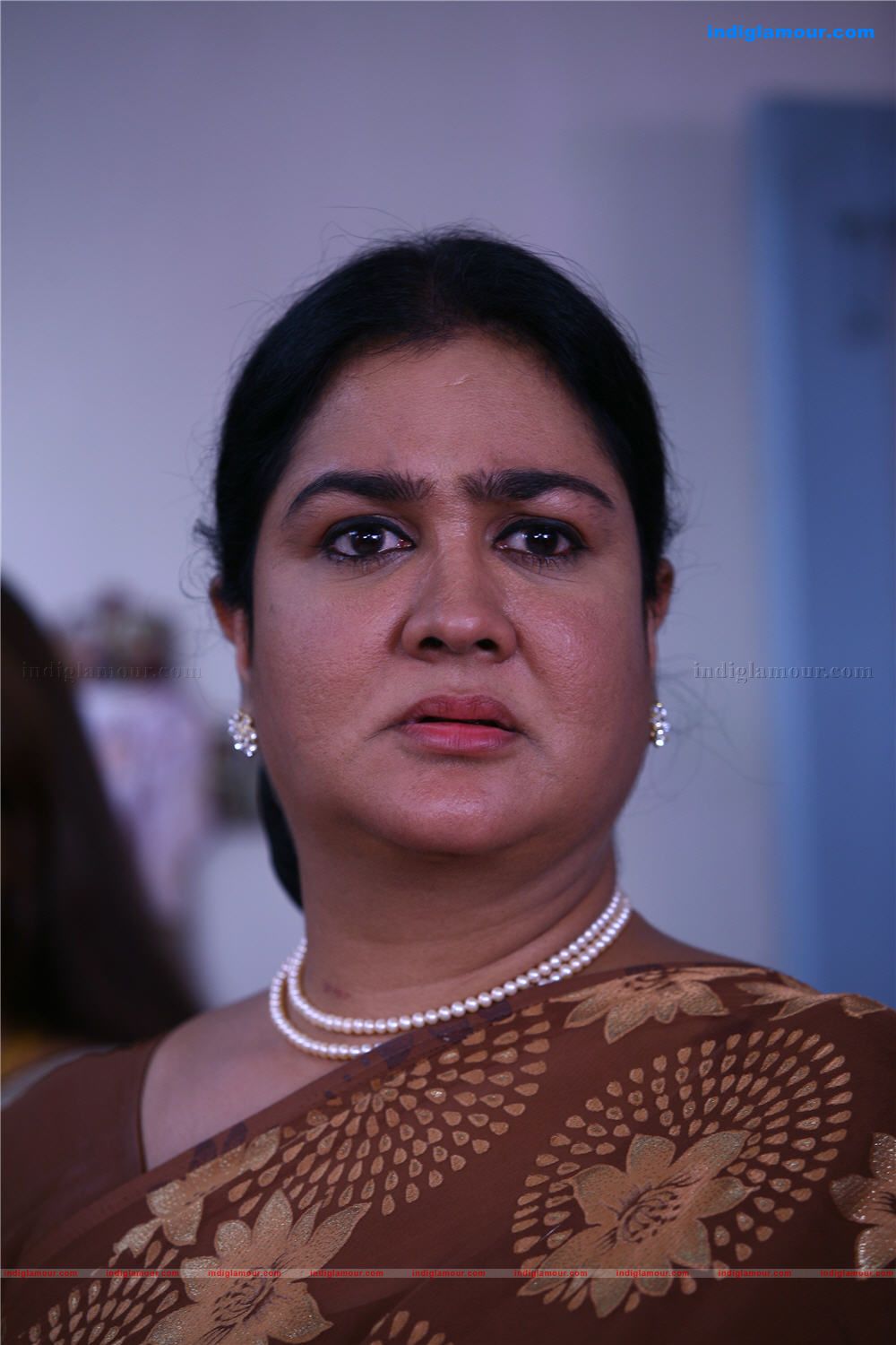 Ponnu Kondoru Aalroopam Movie hd photo