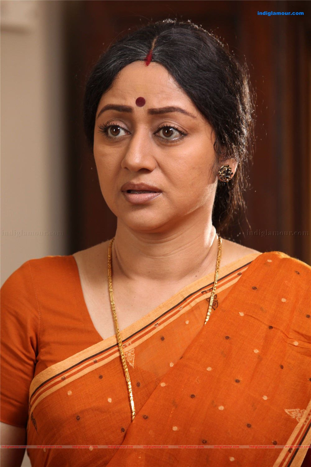 Aan Piranna Veedu Movie hd photo