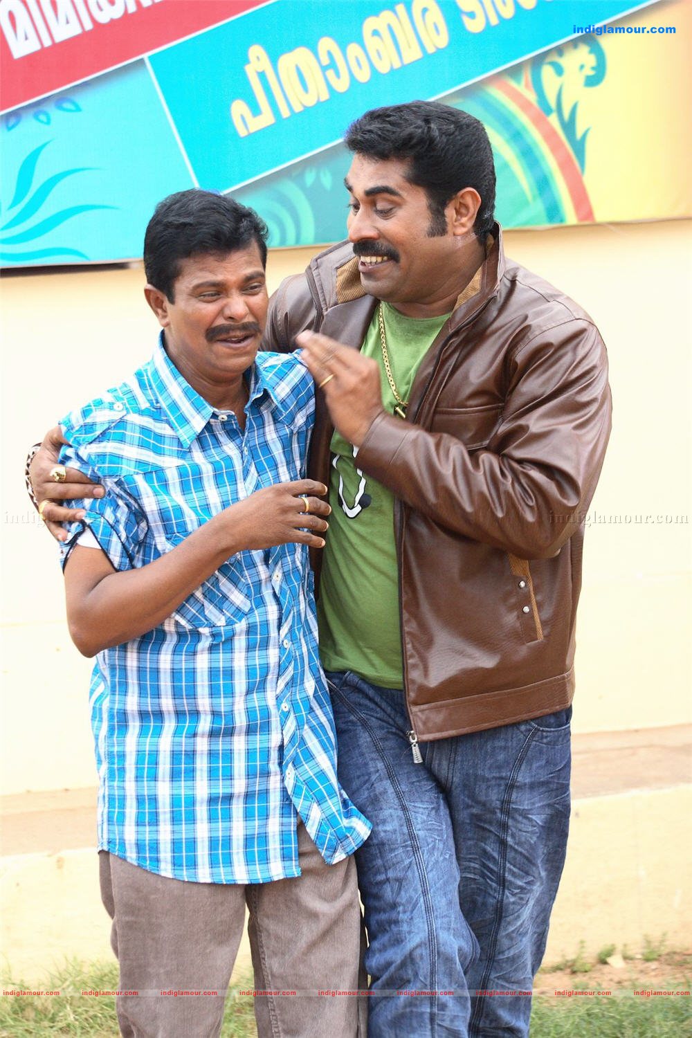 Lucky Jokkers Movie hd photo