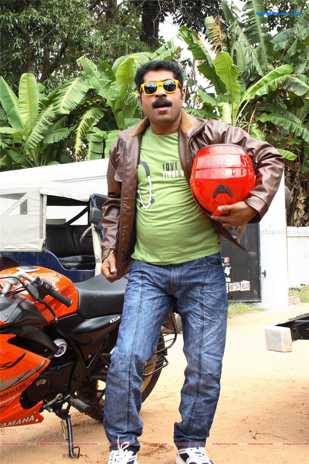 Lucky Jokkers Movie hd photo