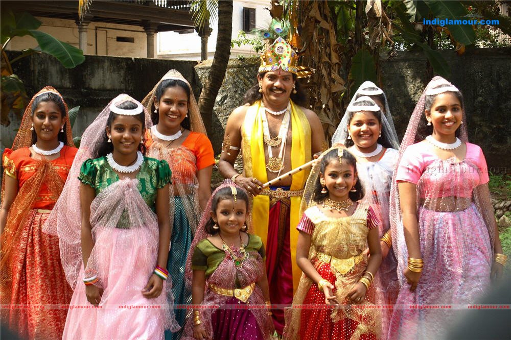 Lucky Jokkers Movie hd photo