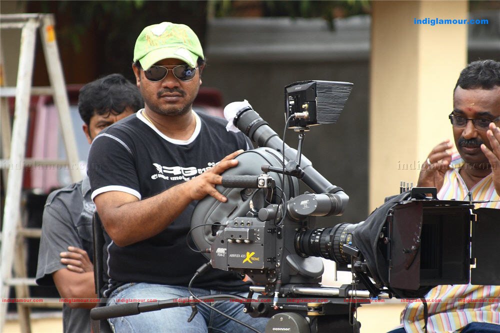 Lucky Jokkers Movie hd photo
