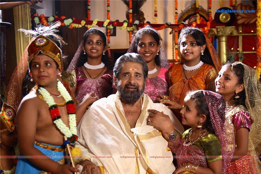Lucky Jokkers Movie hd photo