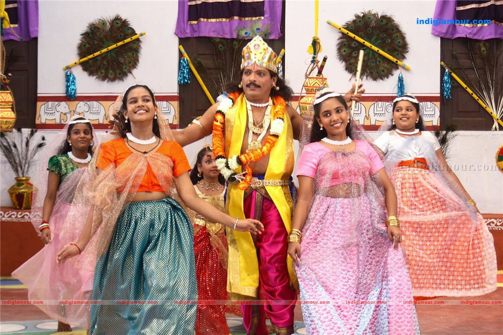 Lucky Jokkers Movie hd photo
