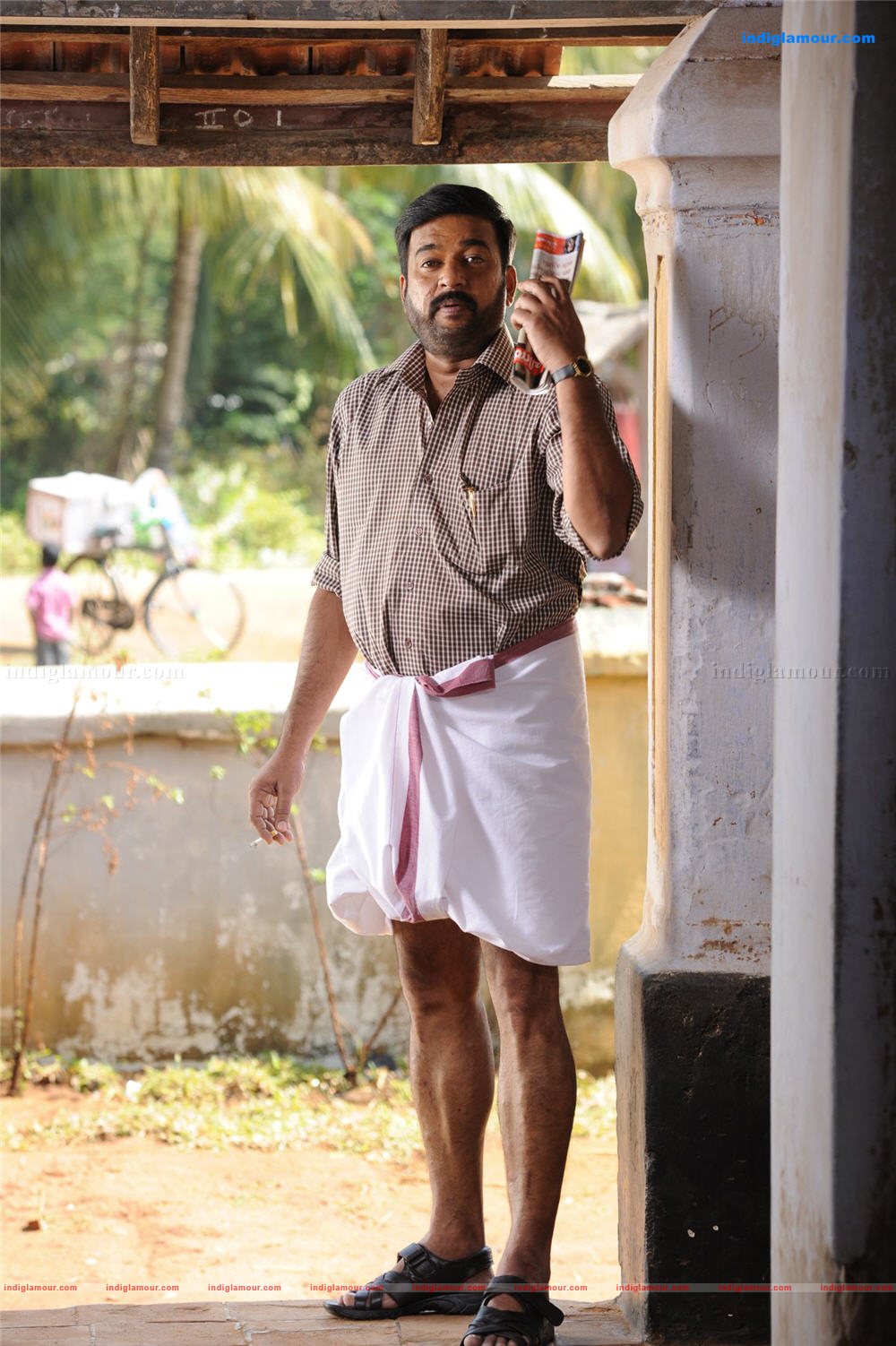 Manikyakallu Movie hd photo