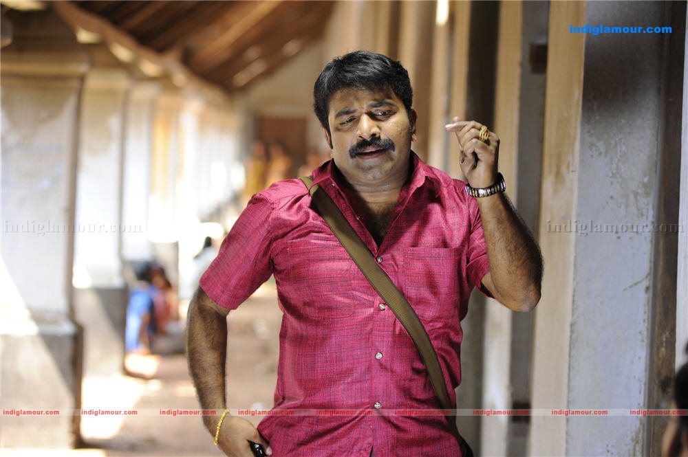 Manikyakallu Movie hd photo