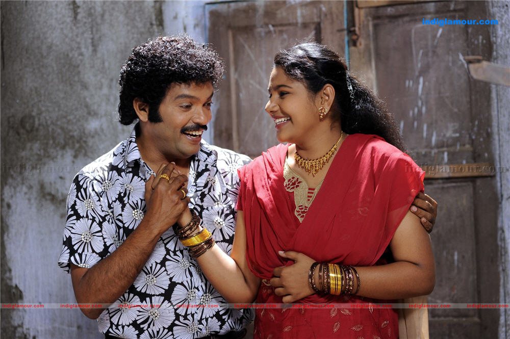 Manikyakallu Movie hd photo
