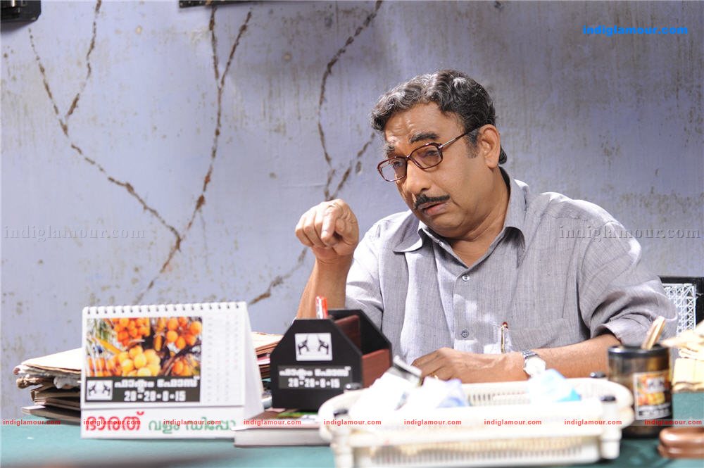 Manikyakallu Movie hd photo