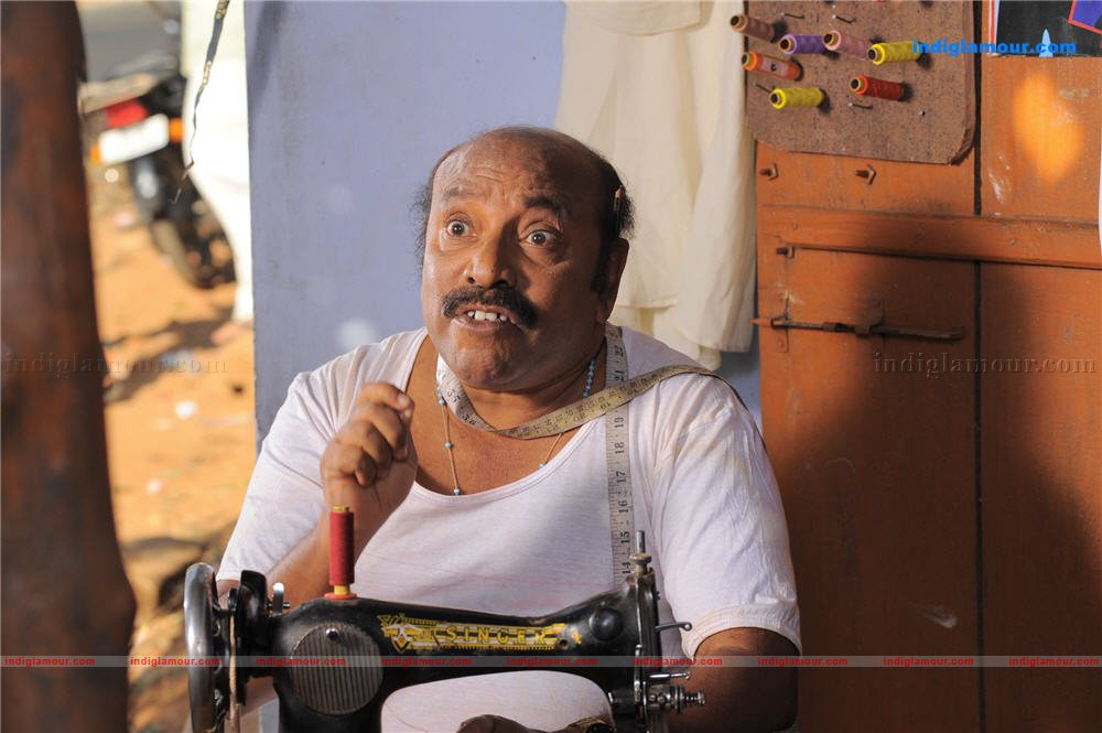 Manikyakallu Movie hd photo