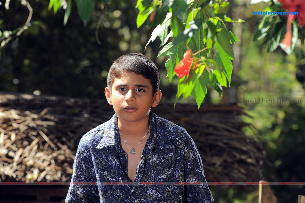 Manikyakallu Movie hd photo